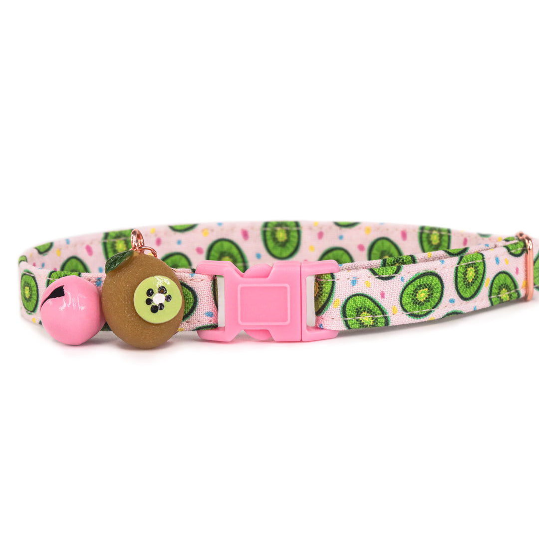 Tooti Fruity - Light Pink Kiwi Cat Collar